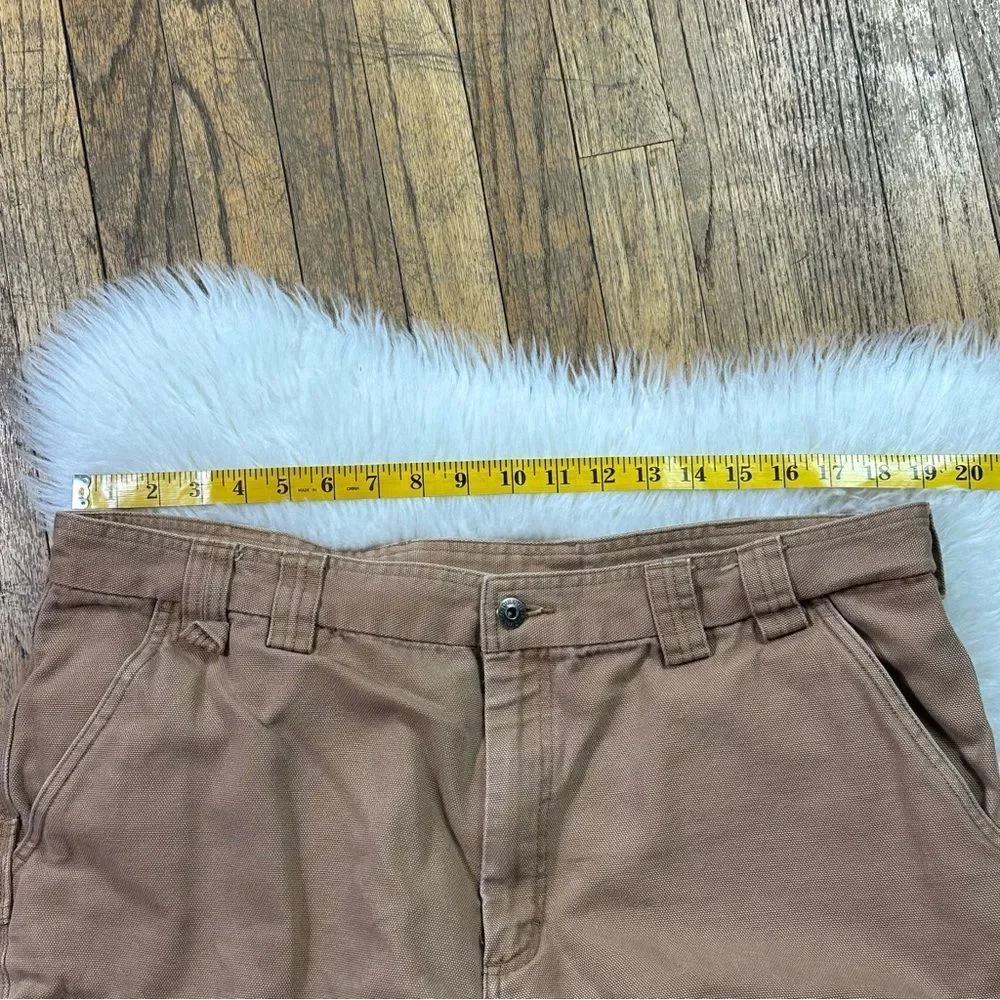 Duluth Trading Co Tan Cargo Shorts